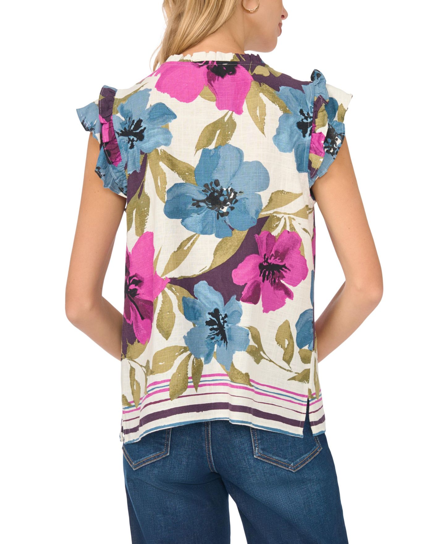 Женская блузка Vince Camuto Blossom Rain Floral-Print Split Neck Flutter-Sleeve Rayon-Blend, цвет: Wild Petunia — фото 4