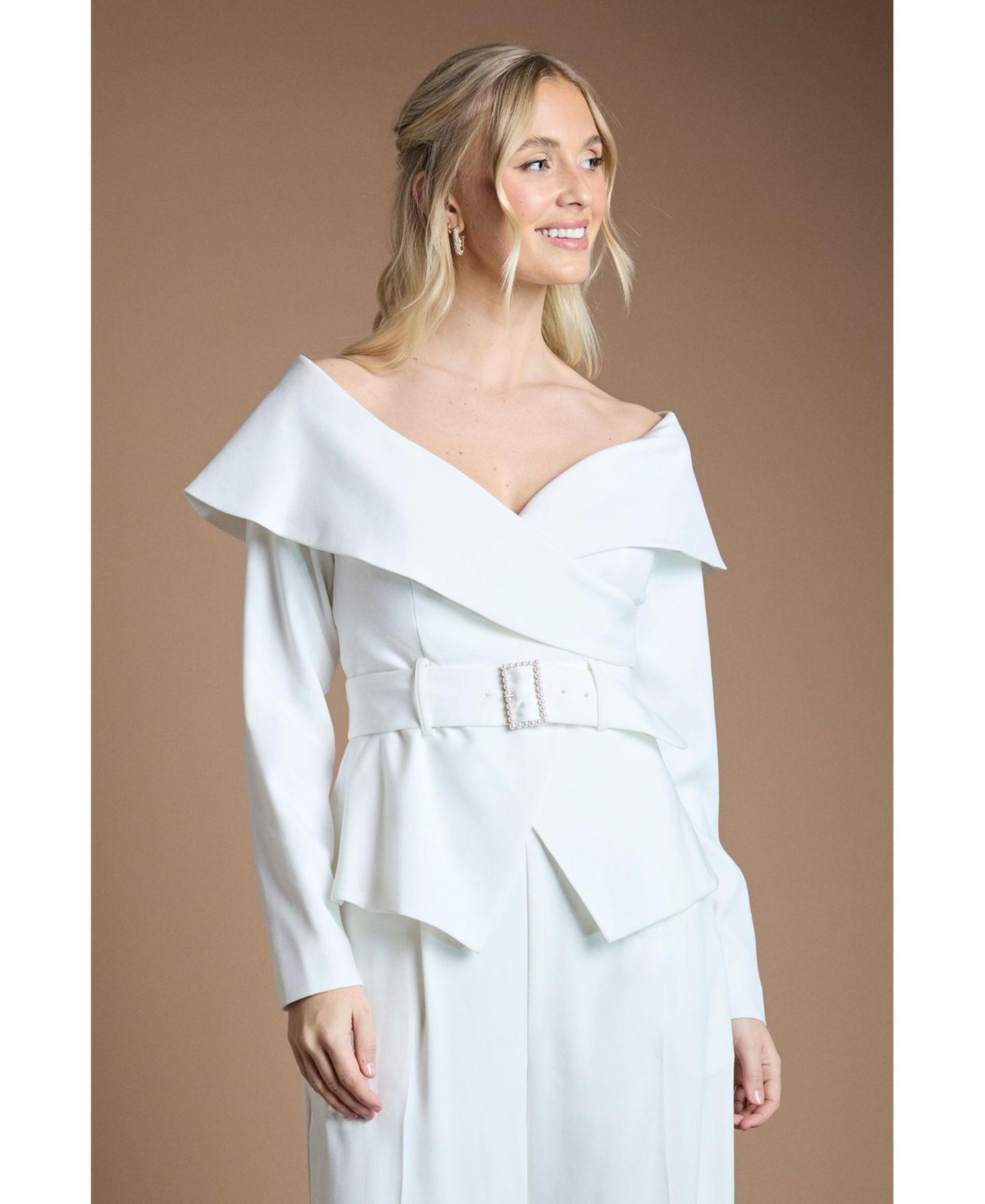 Женский топ Coast Off-the-Shoulder Long-Sleeve Belted, цвет: Слоновая кость — фото 5