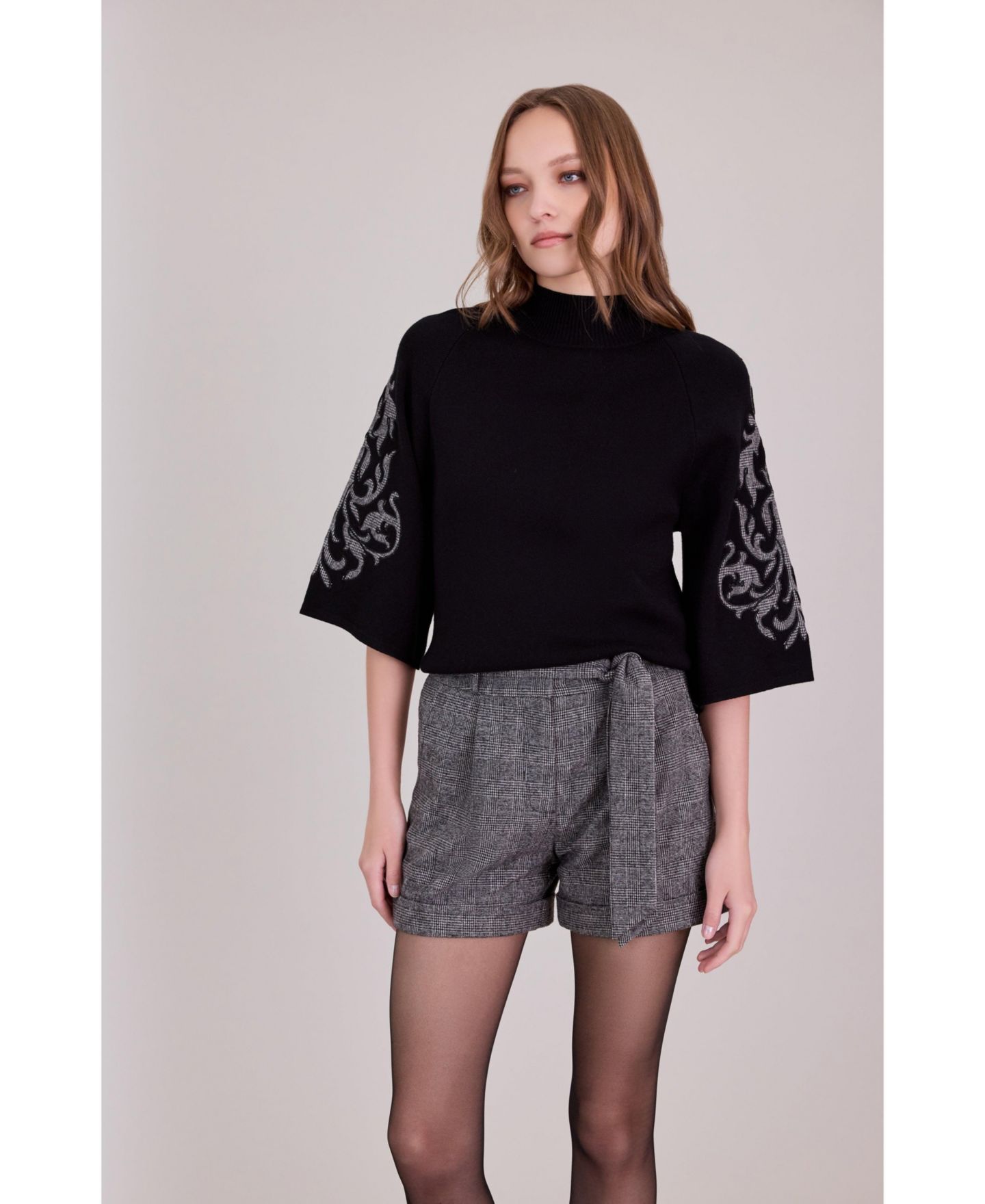 Женский свитер Anne Fontaine Geri Mock-Neck Bell-Sleeve Plaid-Applique Pullover, цвет: Чёрный — фото 5