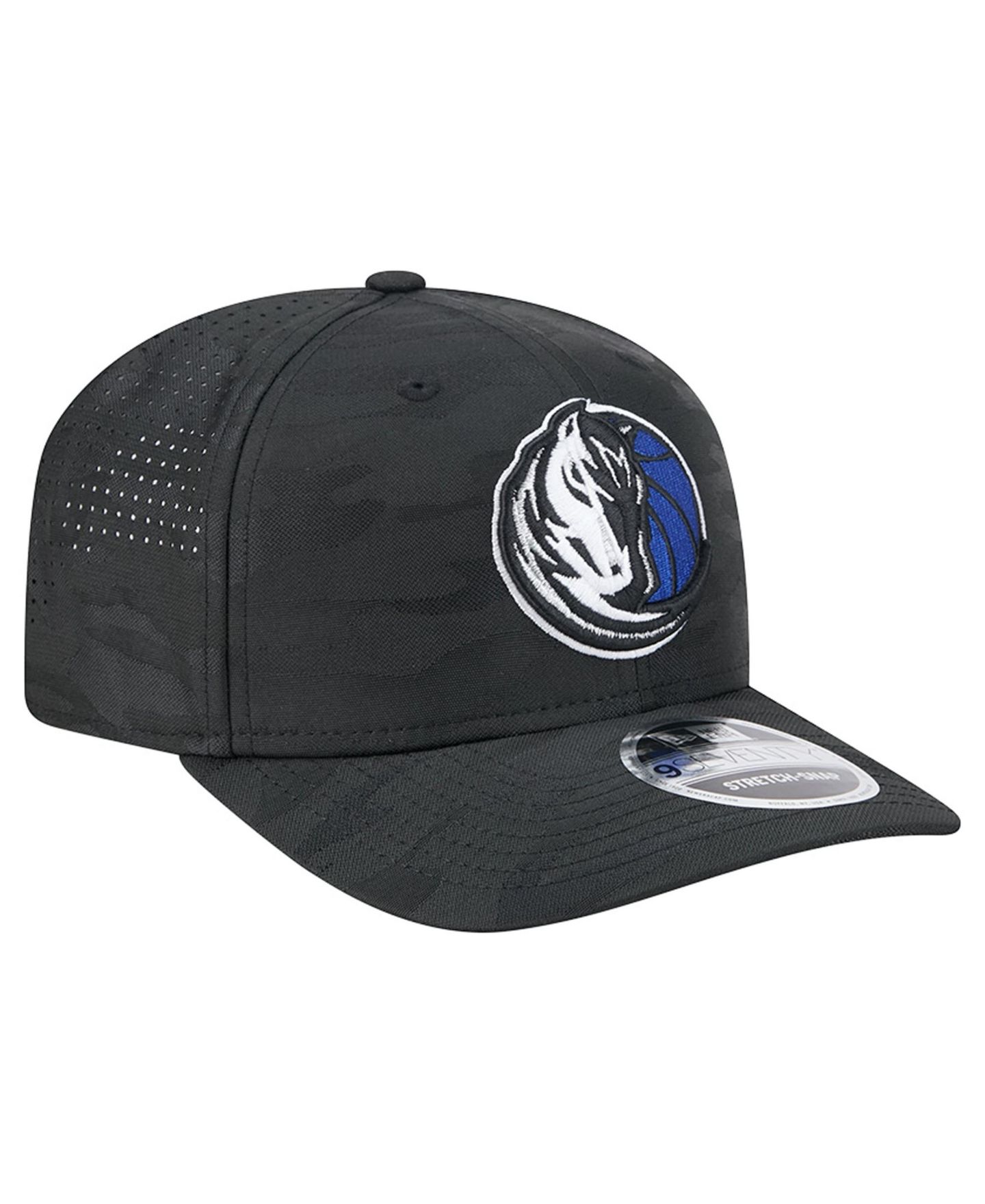 Мужская кепка New Era Black Dallas Mavericks Camo 9SEVENTY Perforated Adjustable Hat — фото 3