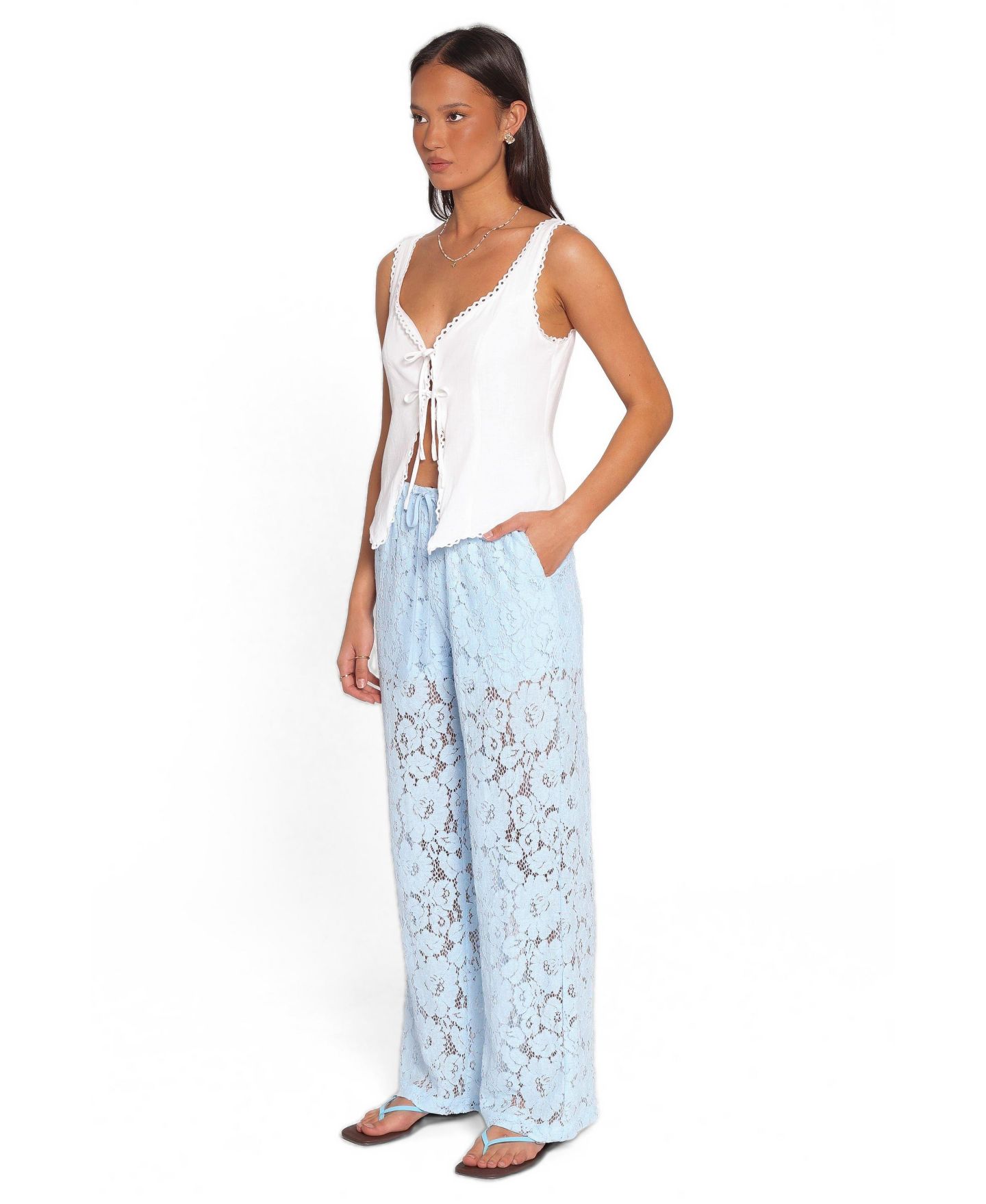 Женские брюки Petal and Pup Sabina High-Rise Lace Wide-Leg — фото 3