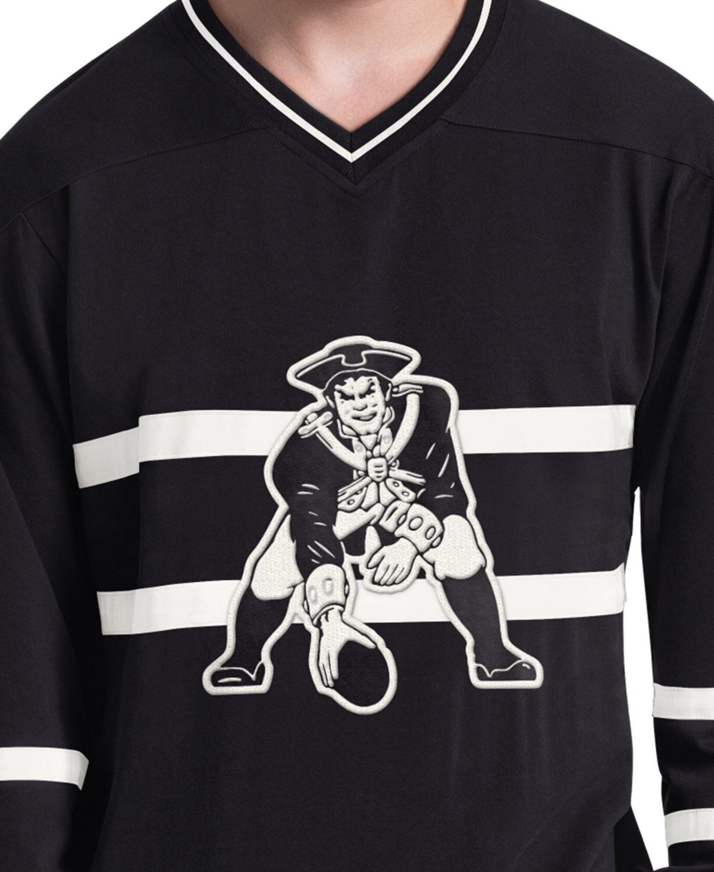 Мужская футболка Starter Black New England Patriots Line Up Retro Logo Long-Sleeves V-Neck — фото 2