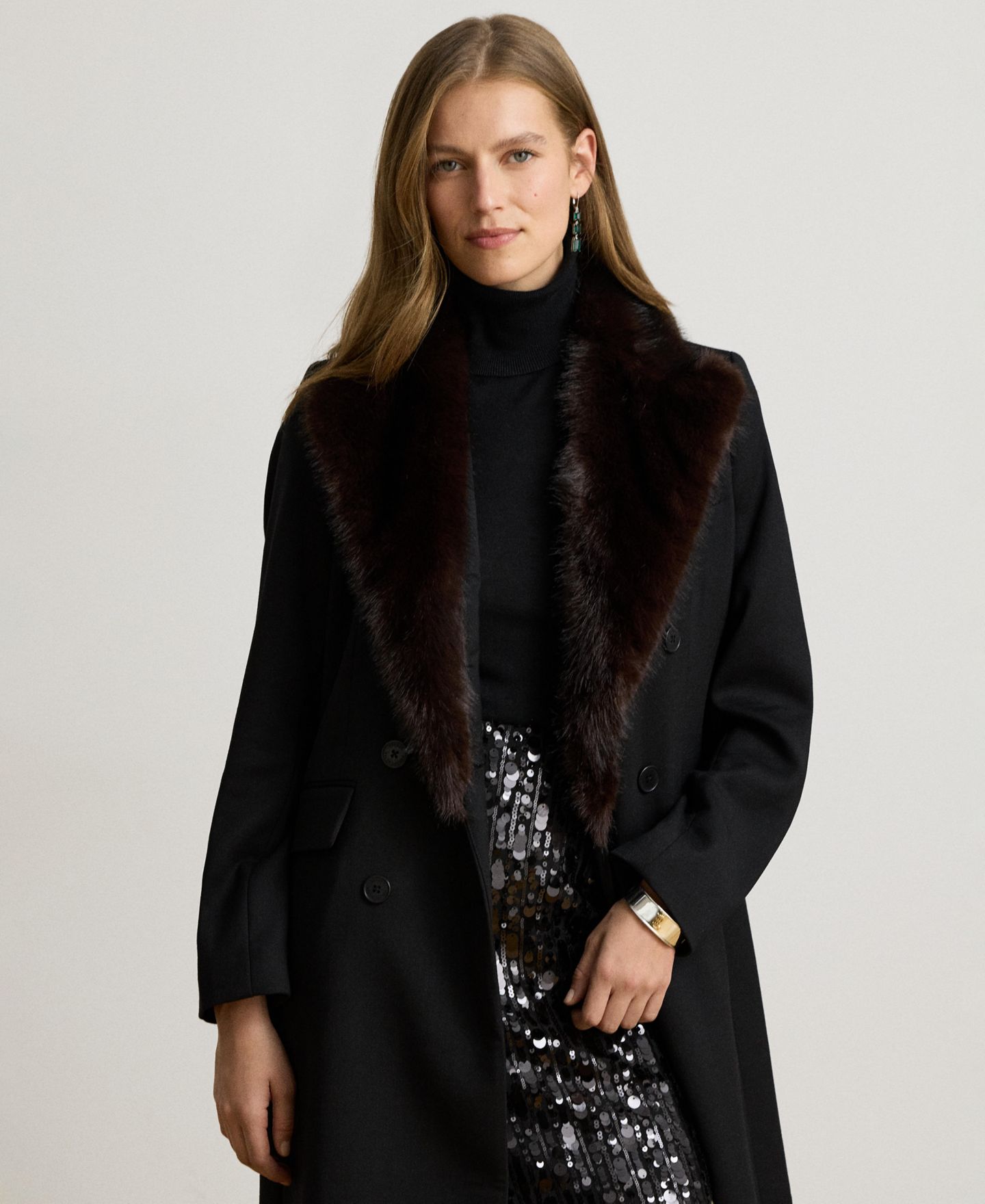 Женское пальто Lauren Ralph Lauren Petite Double-Breasted Faux-Fur Trim Crepe, цвет: Чёрный — фото 4