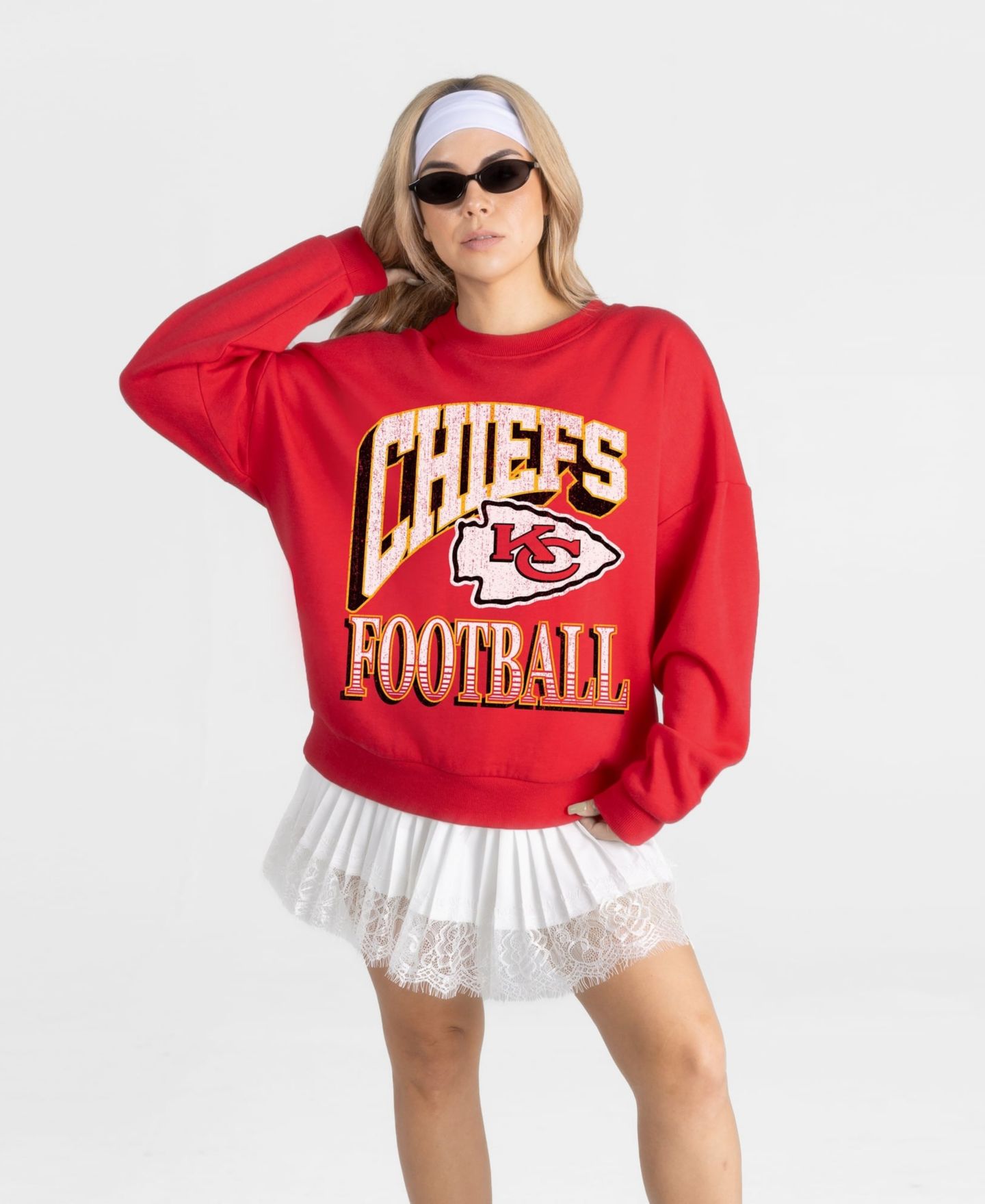 Женская толстовка Gameday Couture Red Kansas City Chiefs Main Character Oversized Premium Drop Shoulder — фото 4