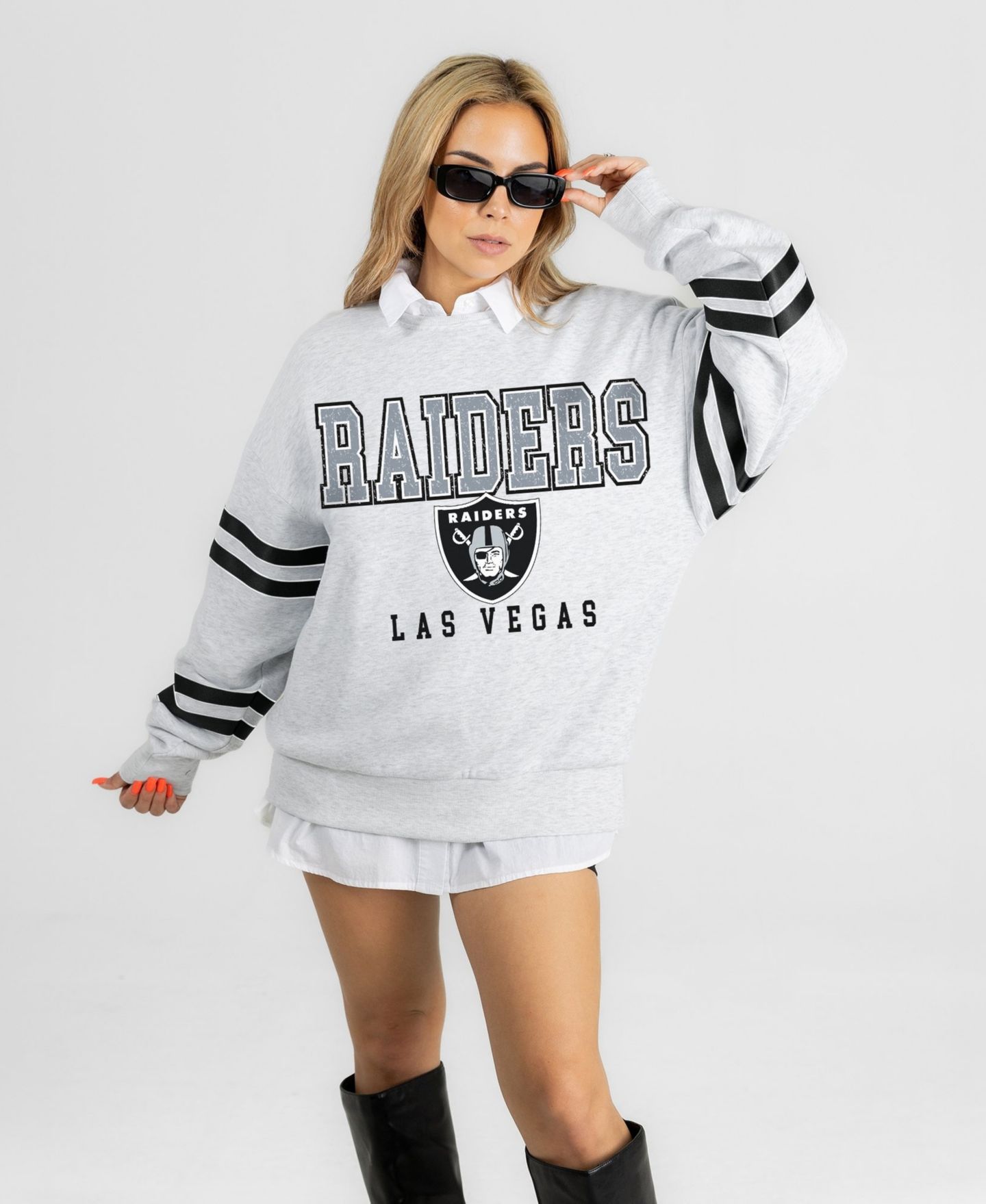 Женская толстовка Gameday Couture Ash Las Vegas Raiders Stadium Stripes Oversized Fleece — фото 4