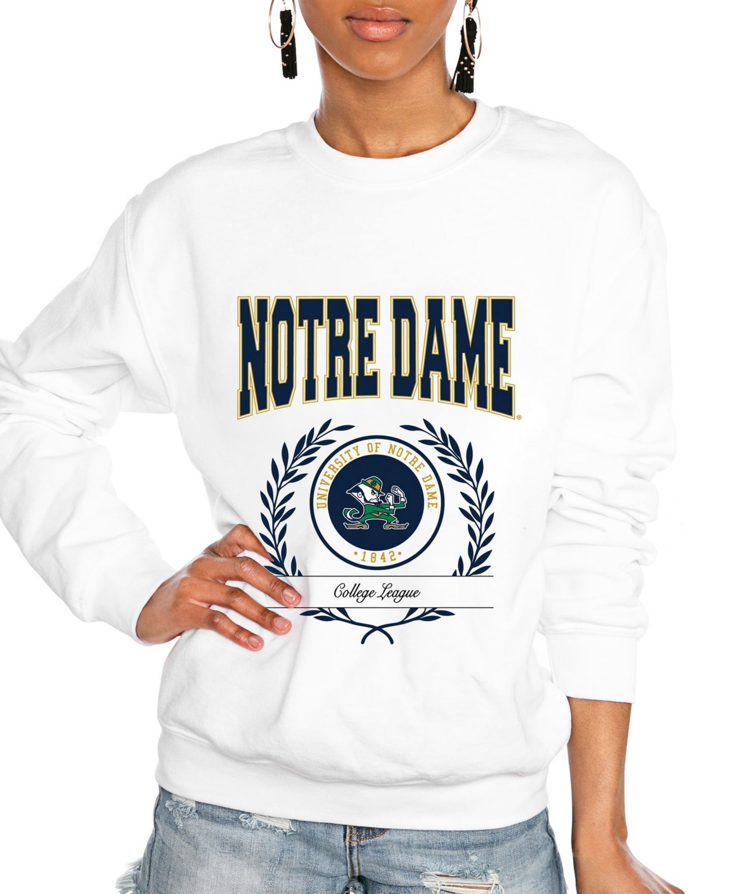Женская толстовка Gameday Couture White Notre Dame Fighting Irish It's a Vibe Classic Fleece Crewneck Pullover — фото 1