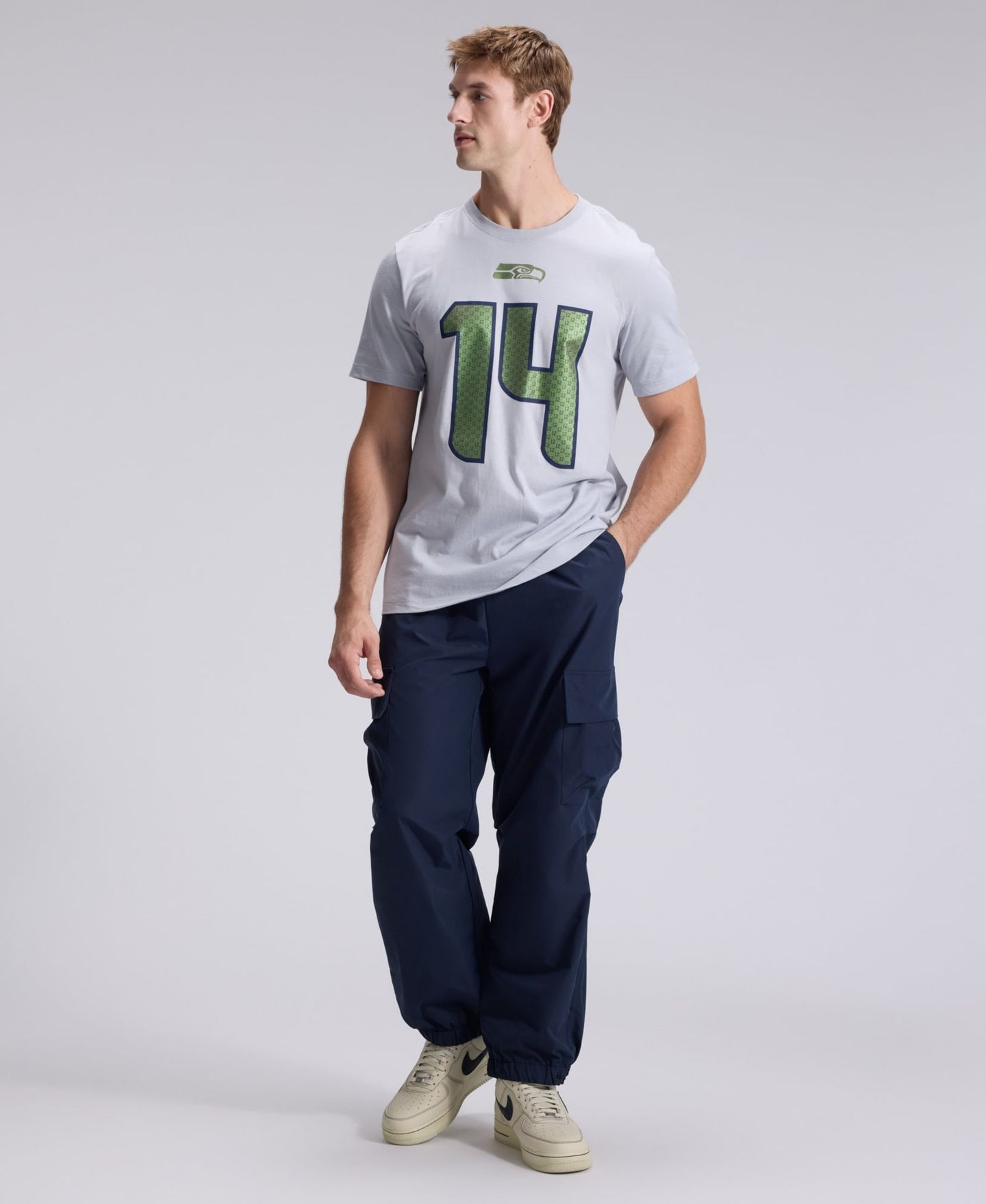 Мужская футболка Nike Sam Darnold Wolf Gray Seattle Seahawks Rivalries Collection Player Name & Number — фото 4