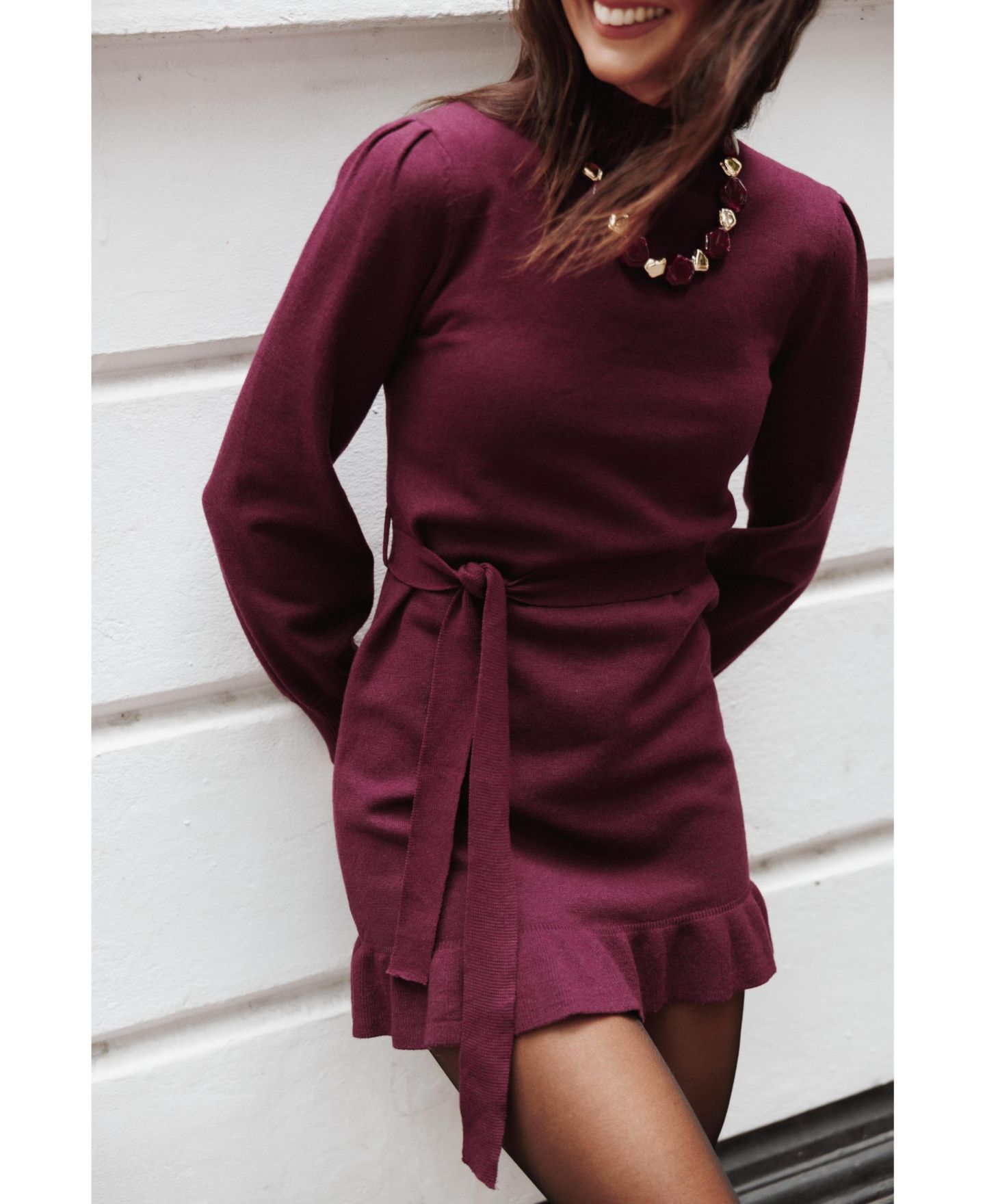 Женское платье Petal and Pup Londyn Long Sleeve Mock Neck Ruffle Mini, цвет: Тёмный красный — фото 5