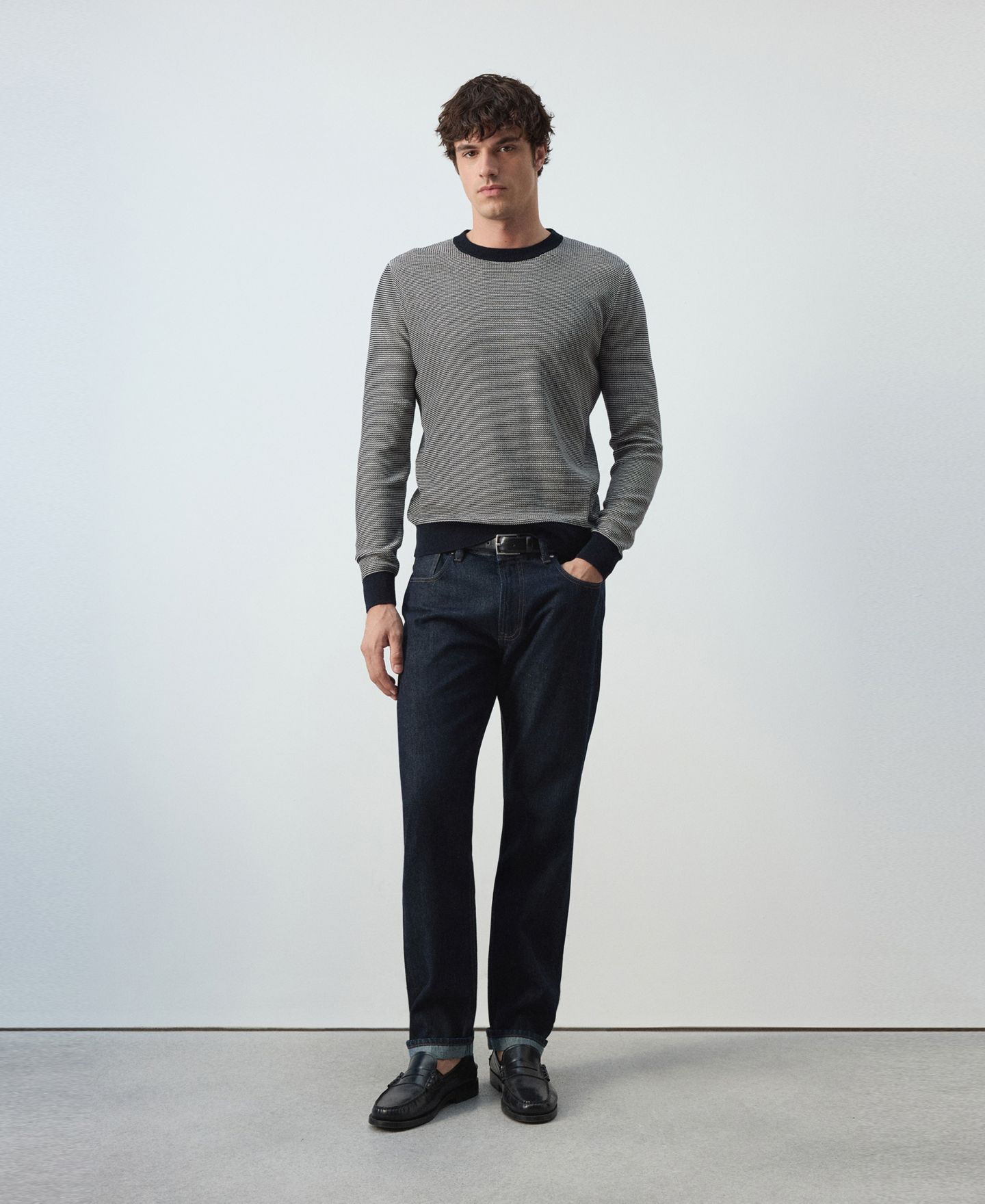 Мужской свитер Mango Jersey Mapu-I Crewneck Long-Sleeve Contrasting Collar Pullover, цвет: Тёмно-синий — фото 5