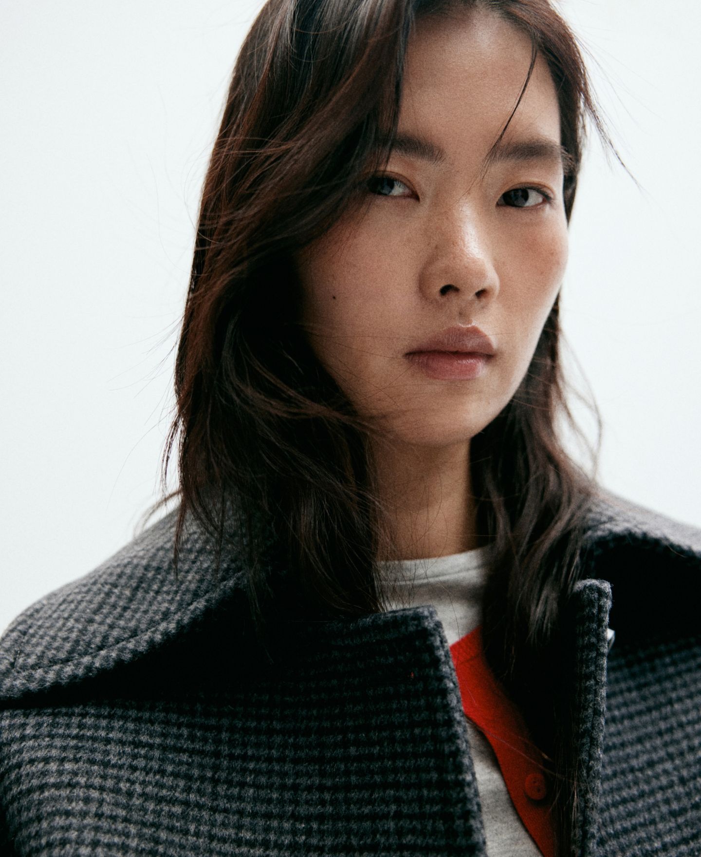 Женская куртка Mango Houndstooth Oversized Wool-Blend, цвет: Тёмно-синий — фото 4
