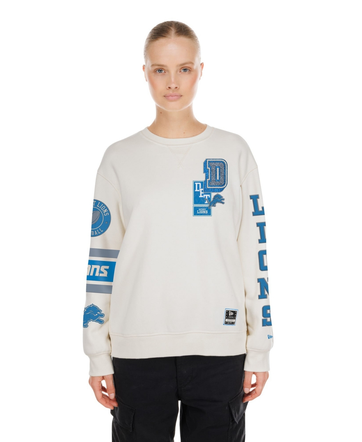 New Era Women's Cream Detroit Lions Academic Crewneck Sweatshirt - Cream