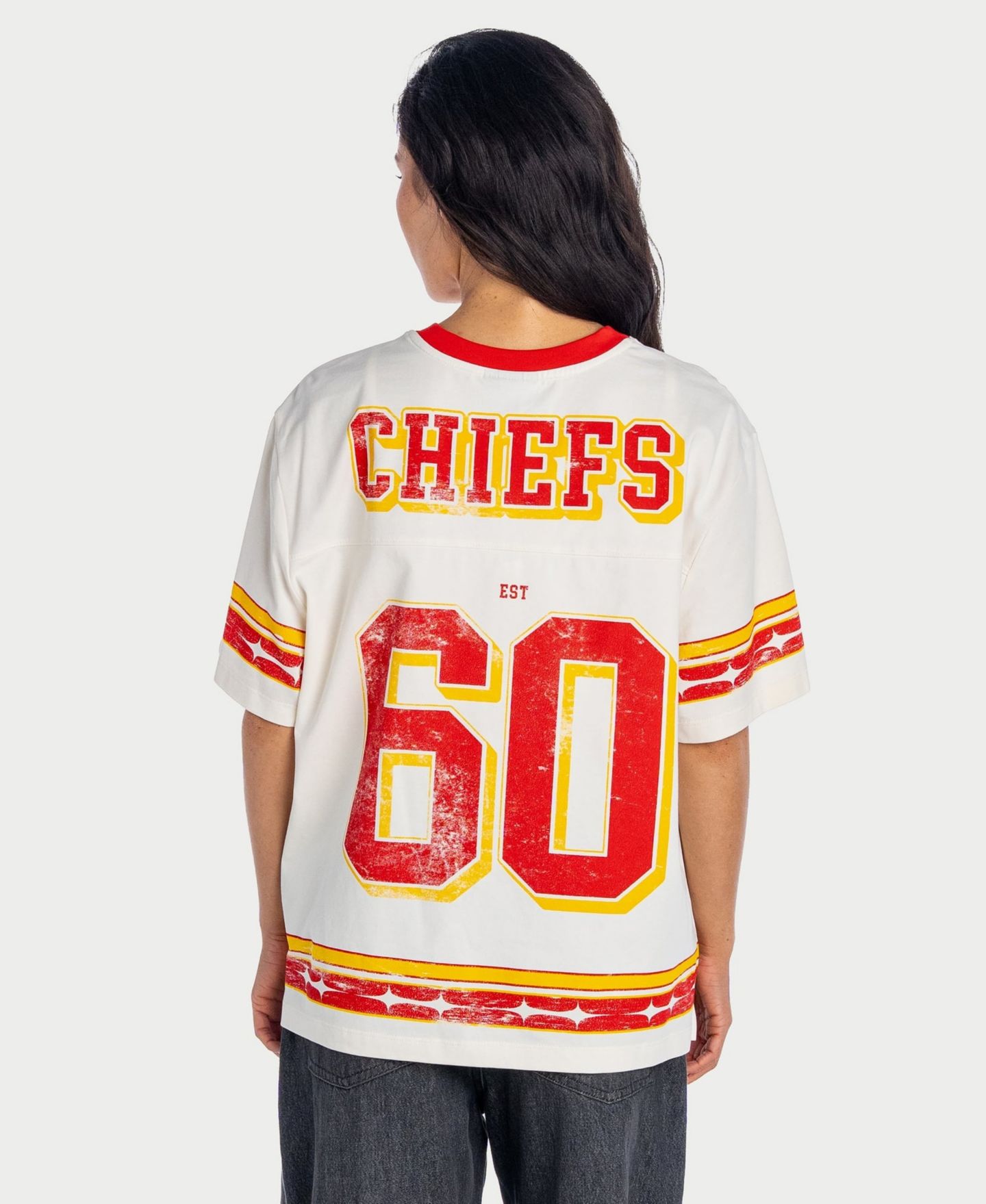 Женская футболка The Wild Collective Cream Kansas City Chiefs Oversized Established Boyfriend — фото 2