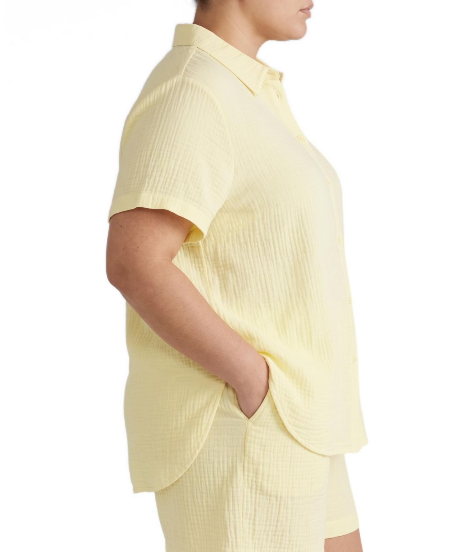 Женская рубашка Universal Standard Plus Size Luxe Cotton Gauze Short-Sleeve Beach, цвет: Pale Daffodil — фото 2