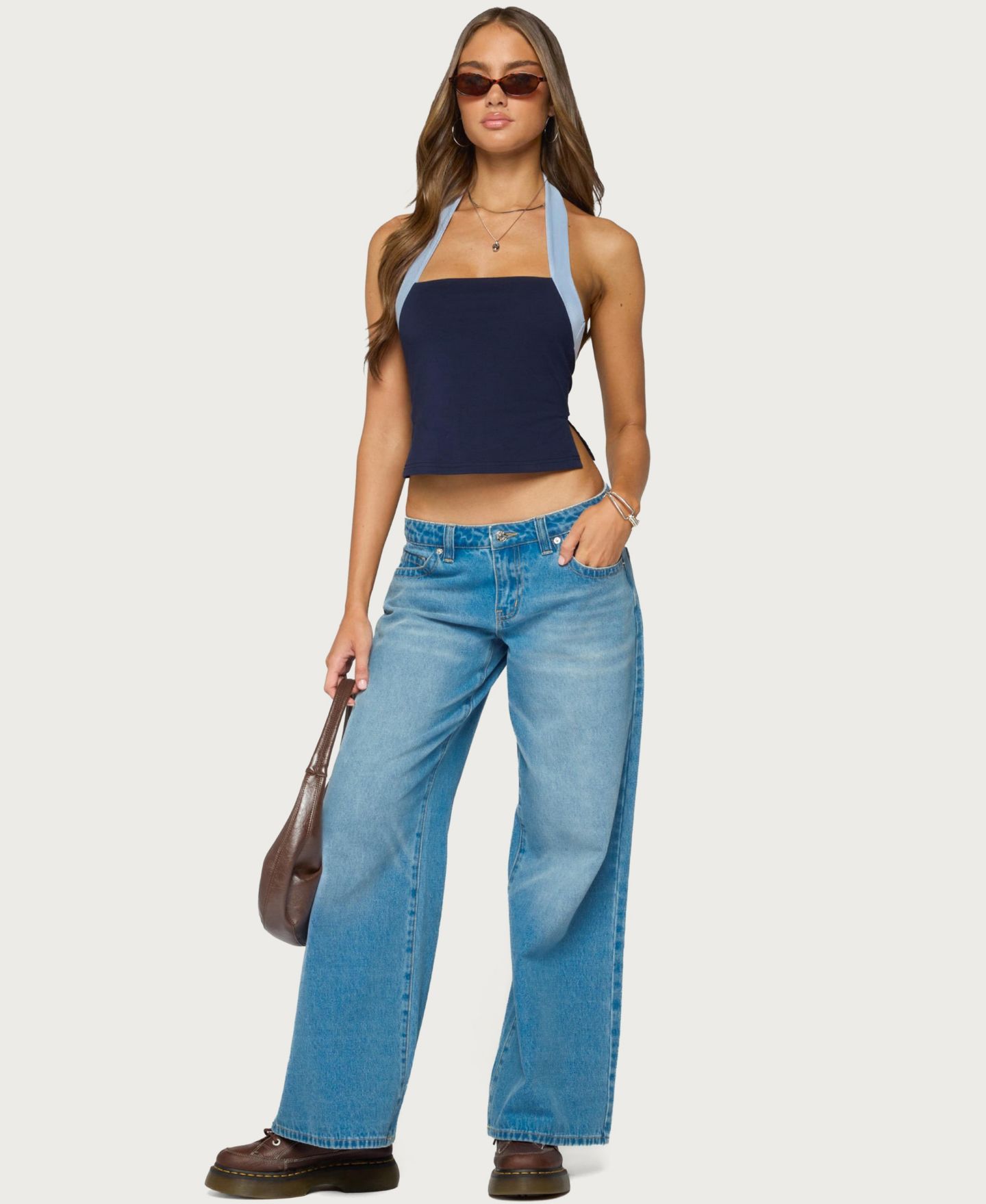 Женский топ Edikted Tanna Colorblock Halter Crop, цвет: Тёмно-синий — фото 5
