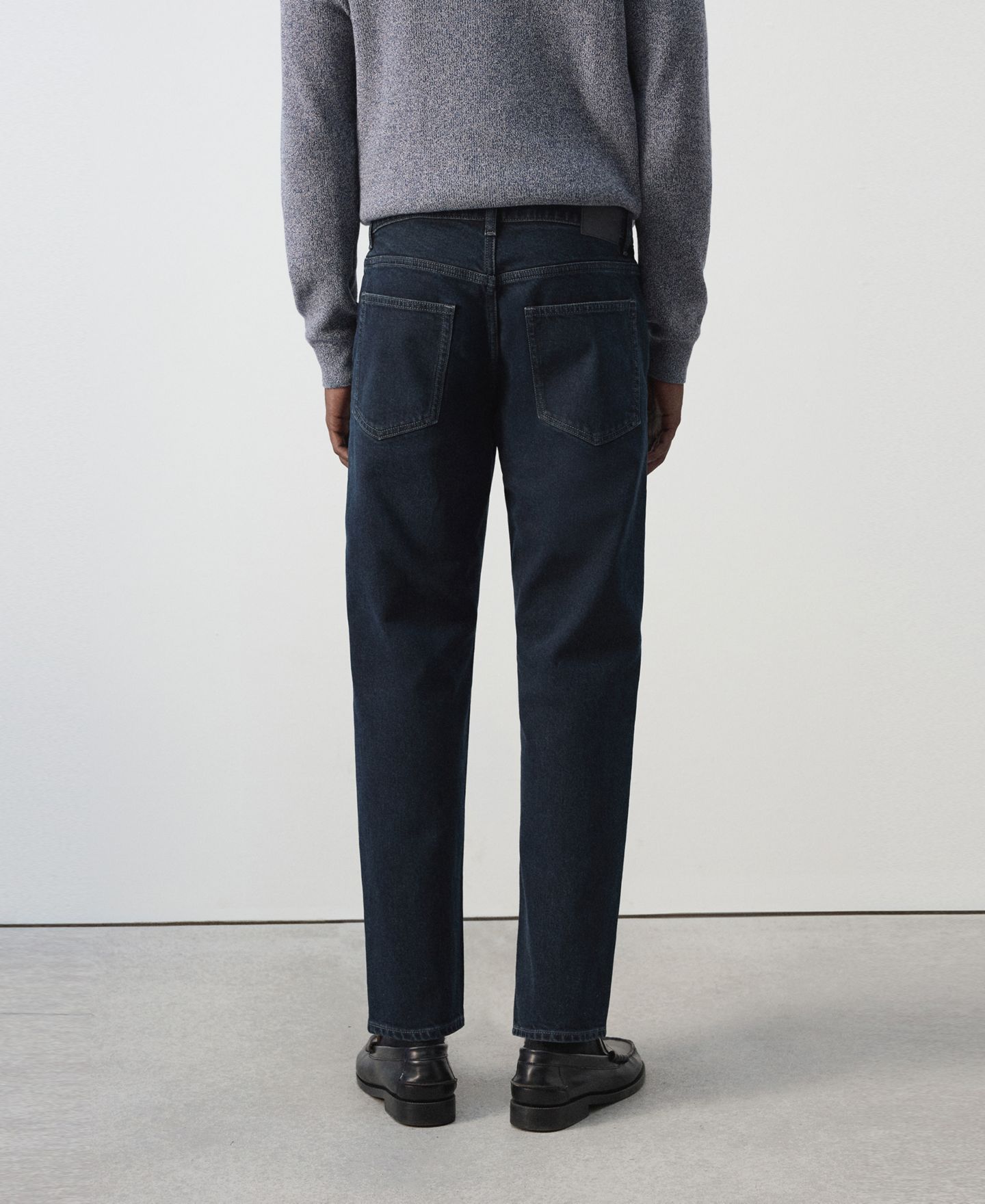Мужские джинсы Mango Ben Tapered Mid-Rise, цвет: Глубокий тёмный синий — фото 8