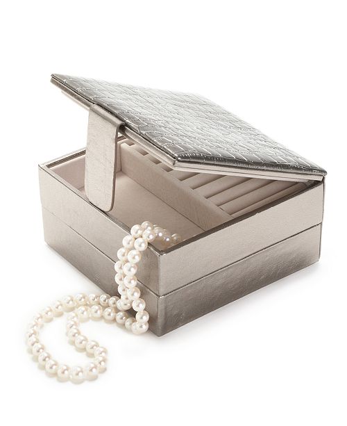 Macy S Free Jewelry Box Samples And Free Shipping With Your 65