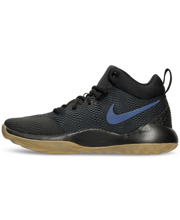 nike basketball shoes finish line