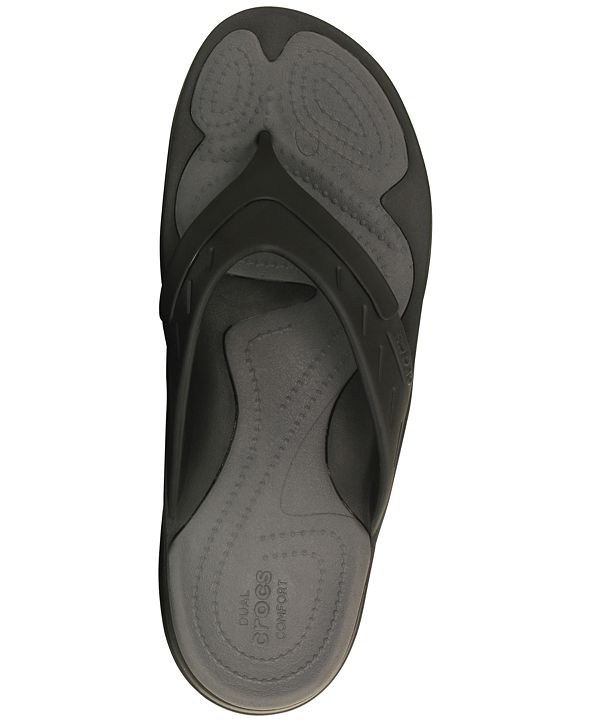 mens crocs modi flip flops