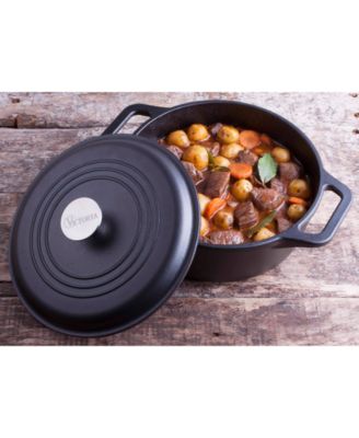 Cast Iron 4-Qt. Dutch Oven