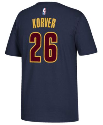 kyle korver shirt