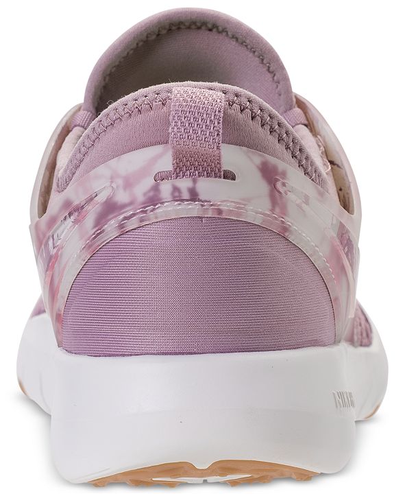 nike women's free tr 7 training shoes