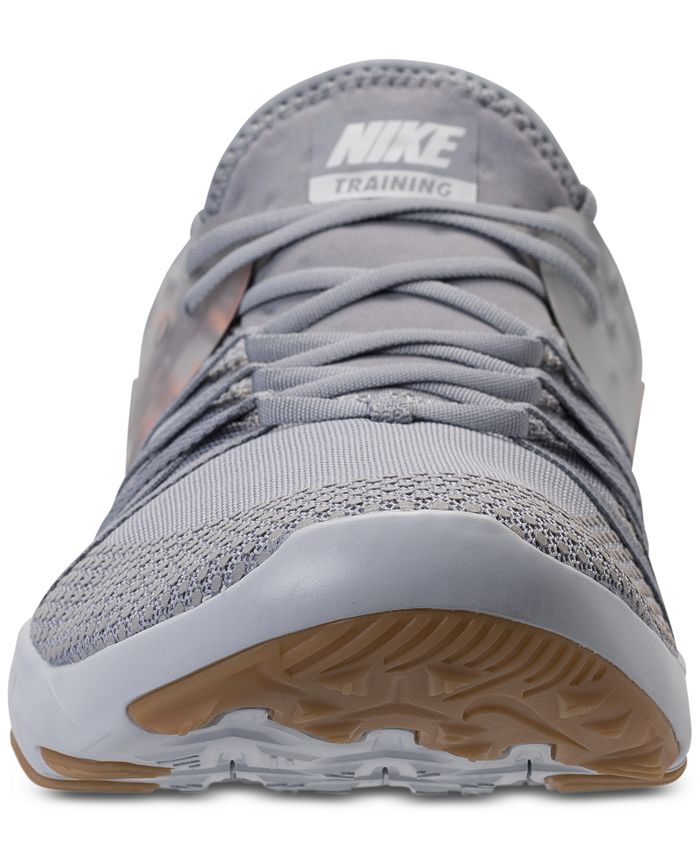 free tr 7 training shoe