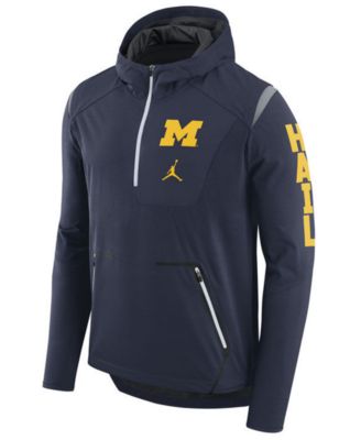 nike alpha fly rush pullover