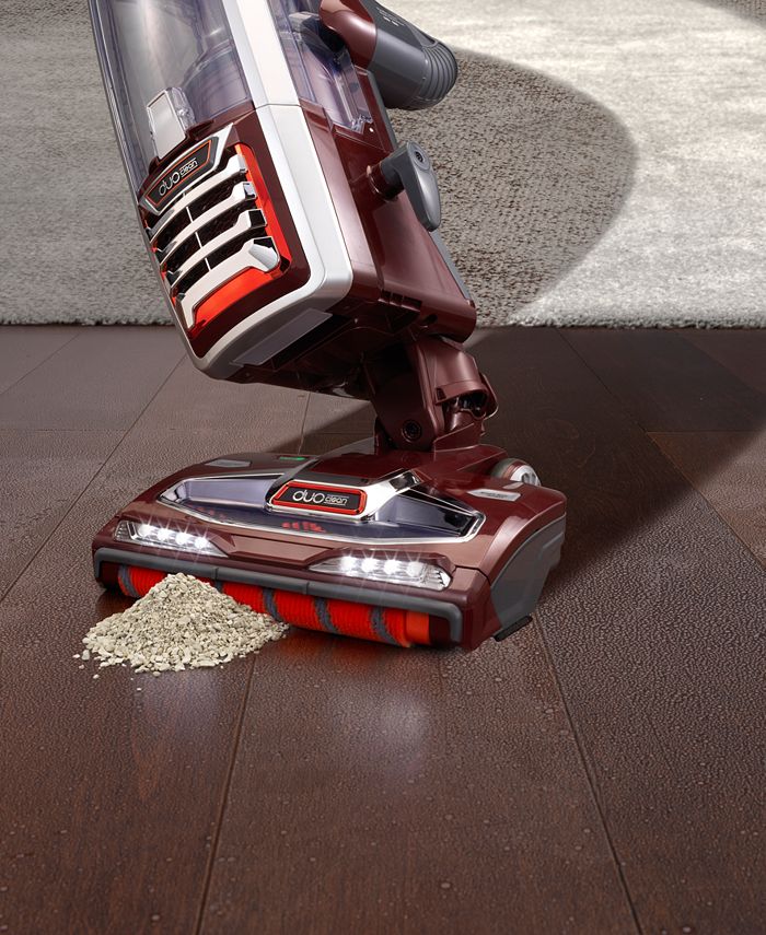 Shark DuoClean™ Powered LiftAway® 2in1 Vacuum NV801 Macy