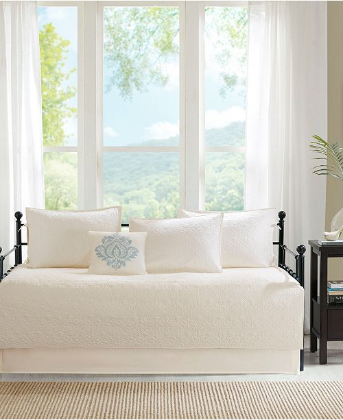 Quebec 6 Pc Daybed Bedding Set