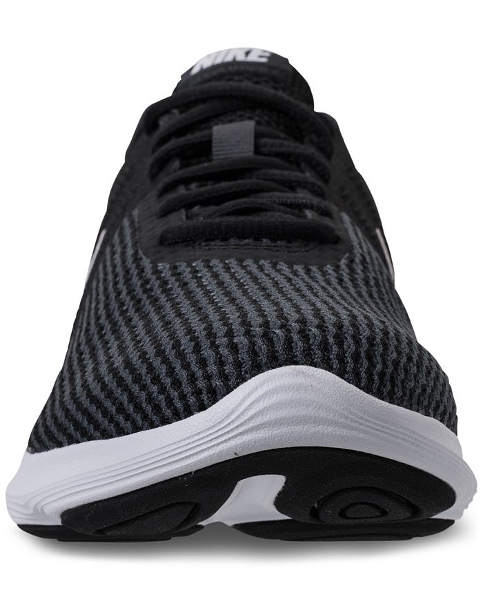 nike revolution 4 4e mens