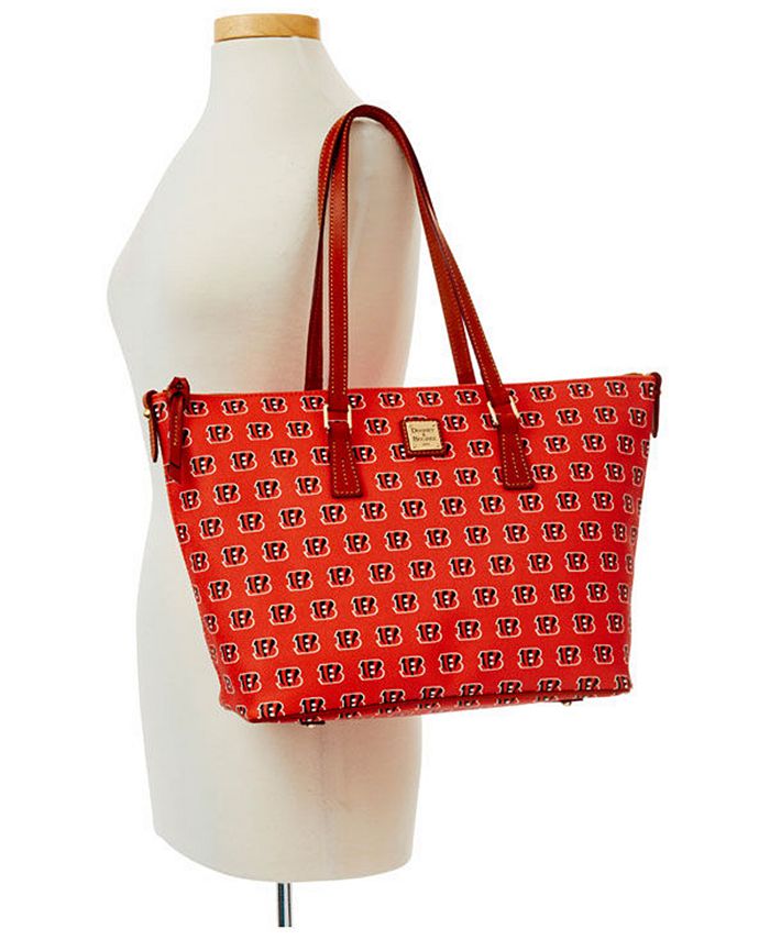 Dooney & bourke outlet zip top shopper