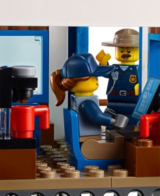 LEGO® City Mountain Police Headquarters 60174
