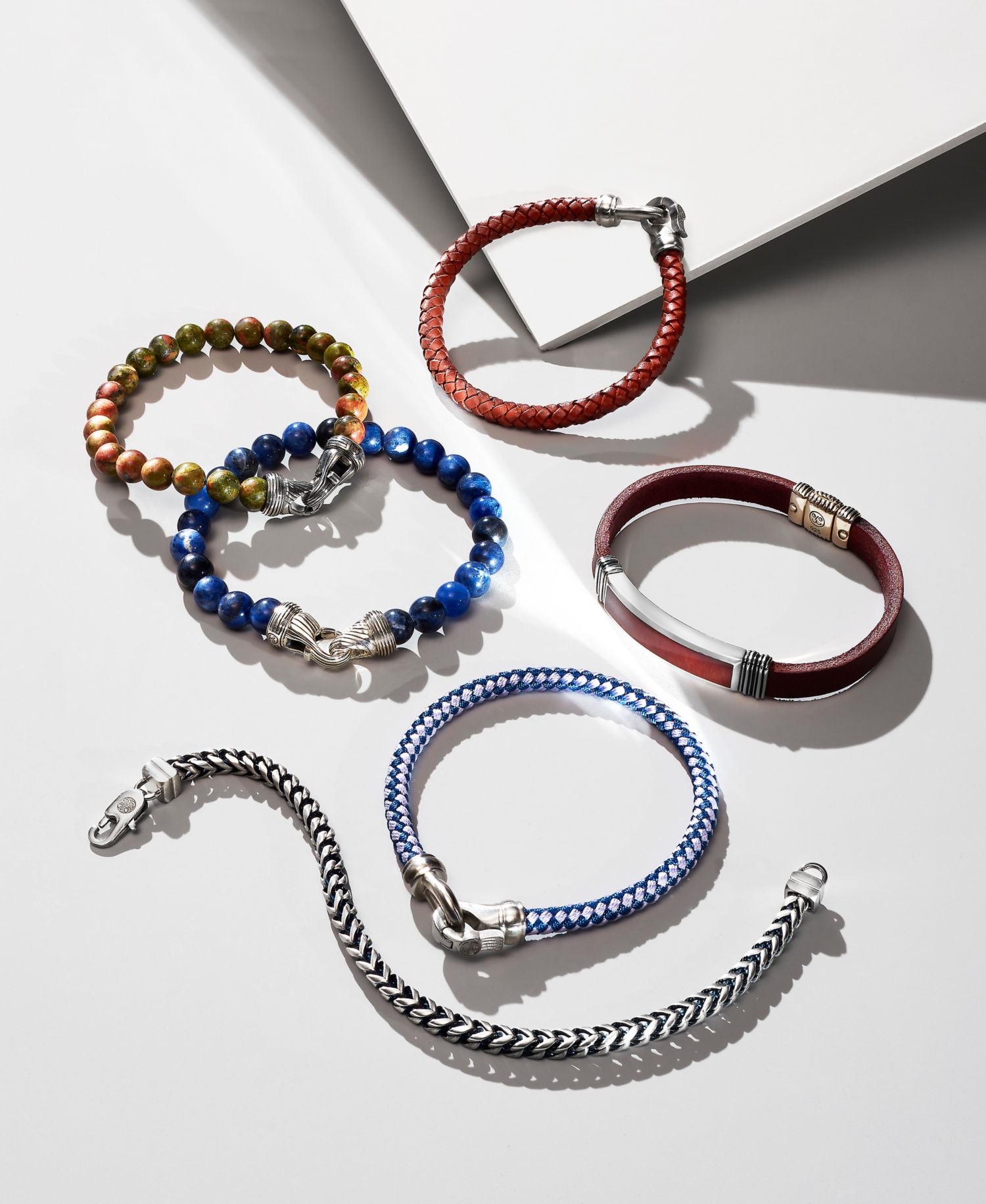 Link Chain Bracelet in Stainless Steel and Blue Ion-Plating