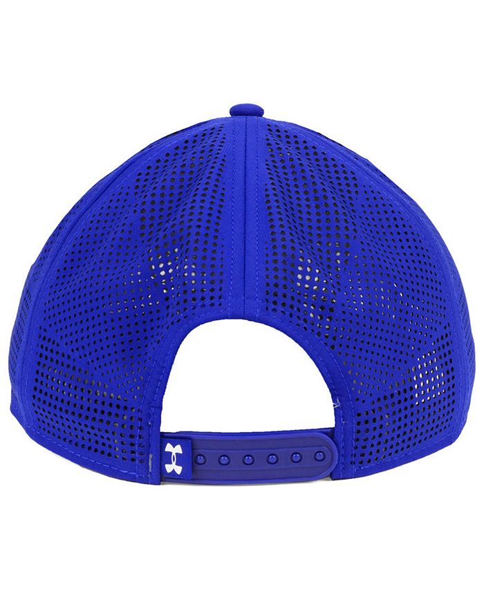 Under armour top texas hat