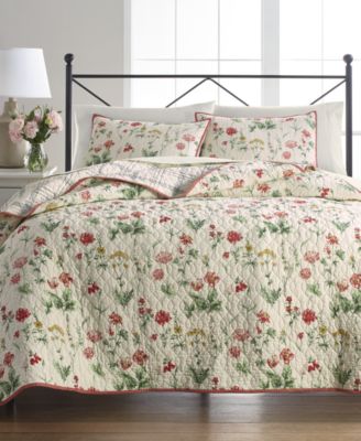 Full/queen popular quilt Martha stuart