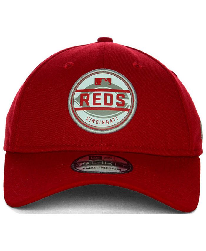 New Era Cincinnati Reds Circle Reflect 39THIRTY Stretch Fitted Cap ...