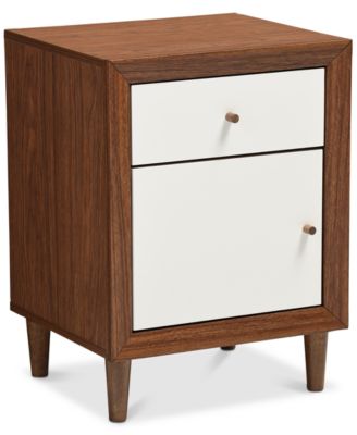 Furniture - Lyneue Nightstand, Quick Ship