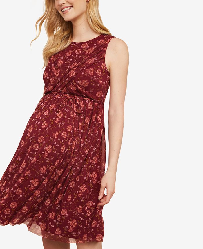 What to Expect from Jessica Simpson's Maternity Collection