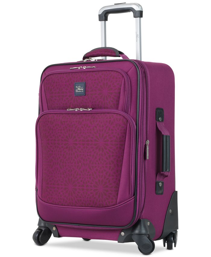 Skyway Epic 20" Expandable CarryOn Spinner Suitcase & Reviews