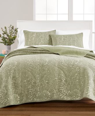 Deals New Martha Stewart King Quilt