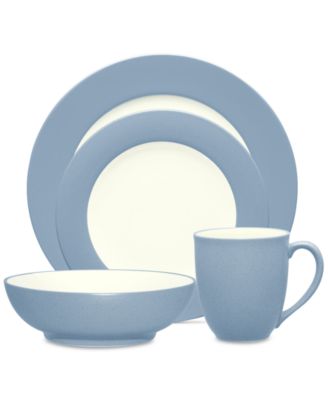 Colorwave Rim Place Setting, Set of 4 Piece