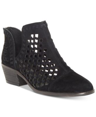 Vince Camuto - Photriena Booties