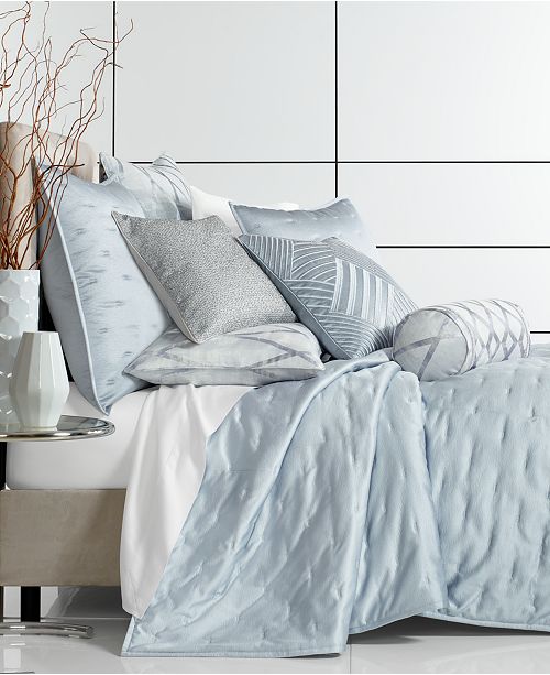 Hotel Collection Dimensional Queen Quilted Coverlet Created For