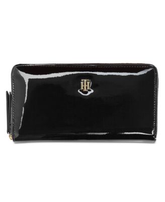 Tommy Hilfiger - Julia Patent Zip Wallet