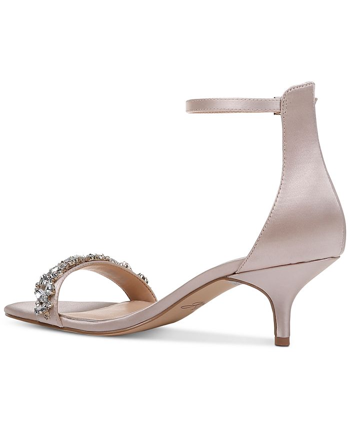 badgley mischka vail kitten heel