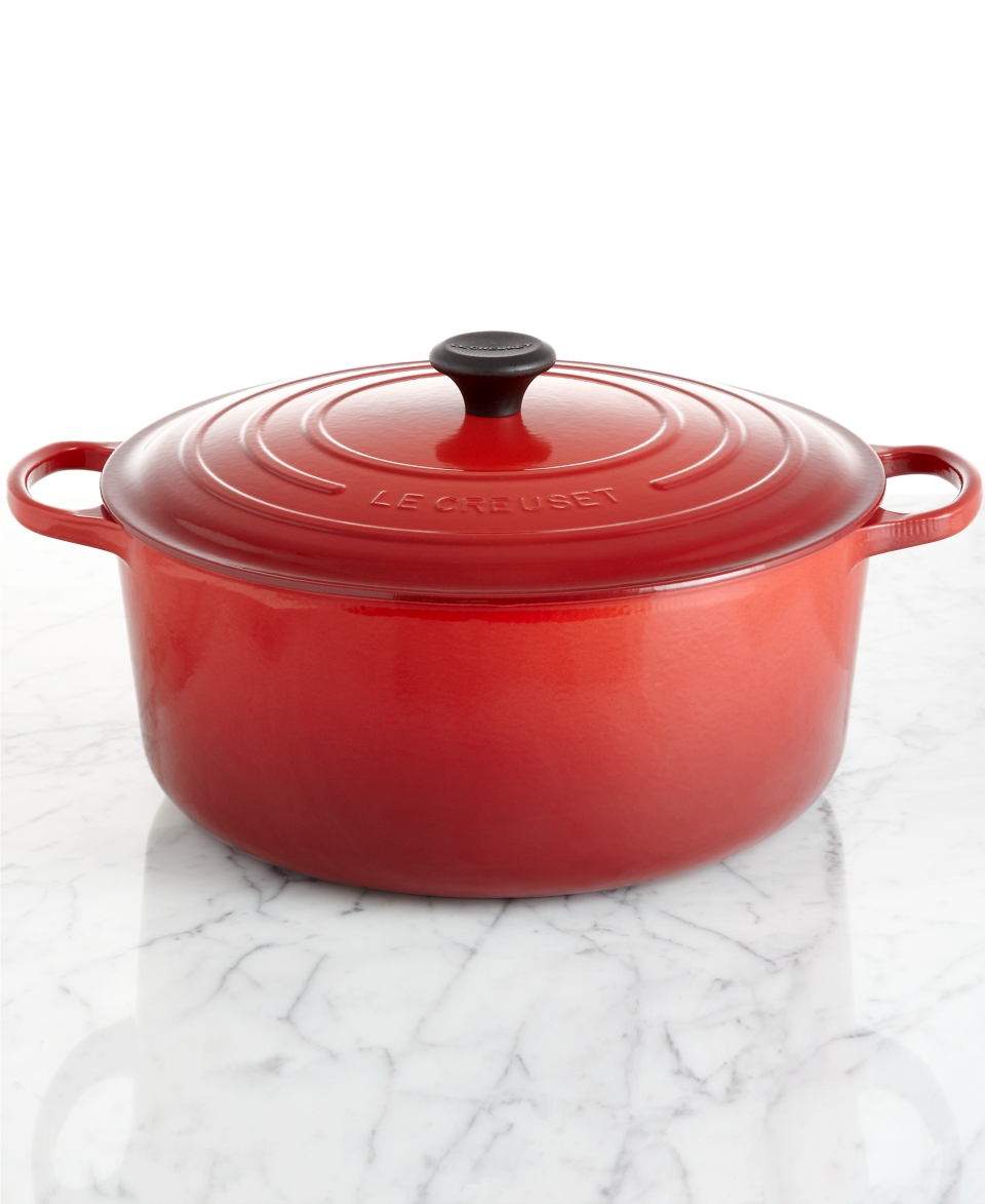 Le Creuset Signature Enameled Cast Iron 13.25 Qt. Round French Oven