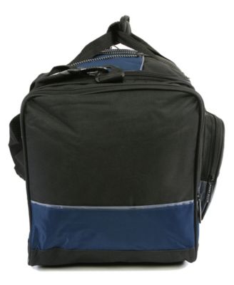 A322 22" Weekender Bag