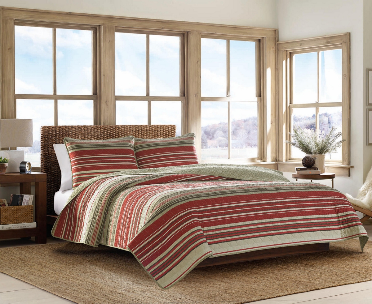 Eddie Bauer Yakima Valley Stripe Red Reversible 3-Piece King Quilt Set - Multi Red