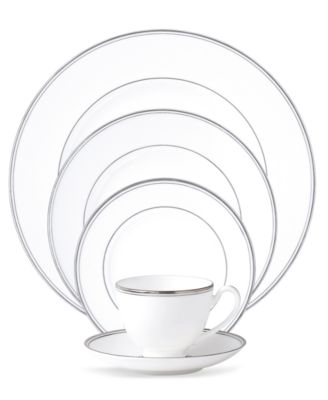Waterford - "Kilbarry Platinum" 5-Piece Place Setting