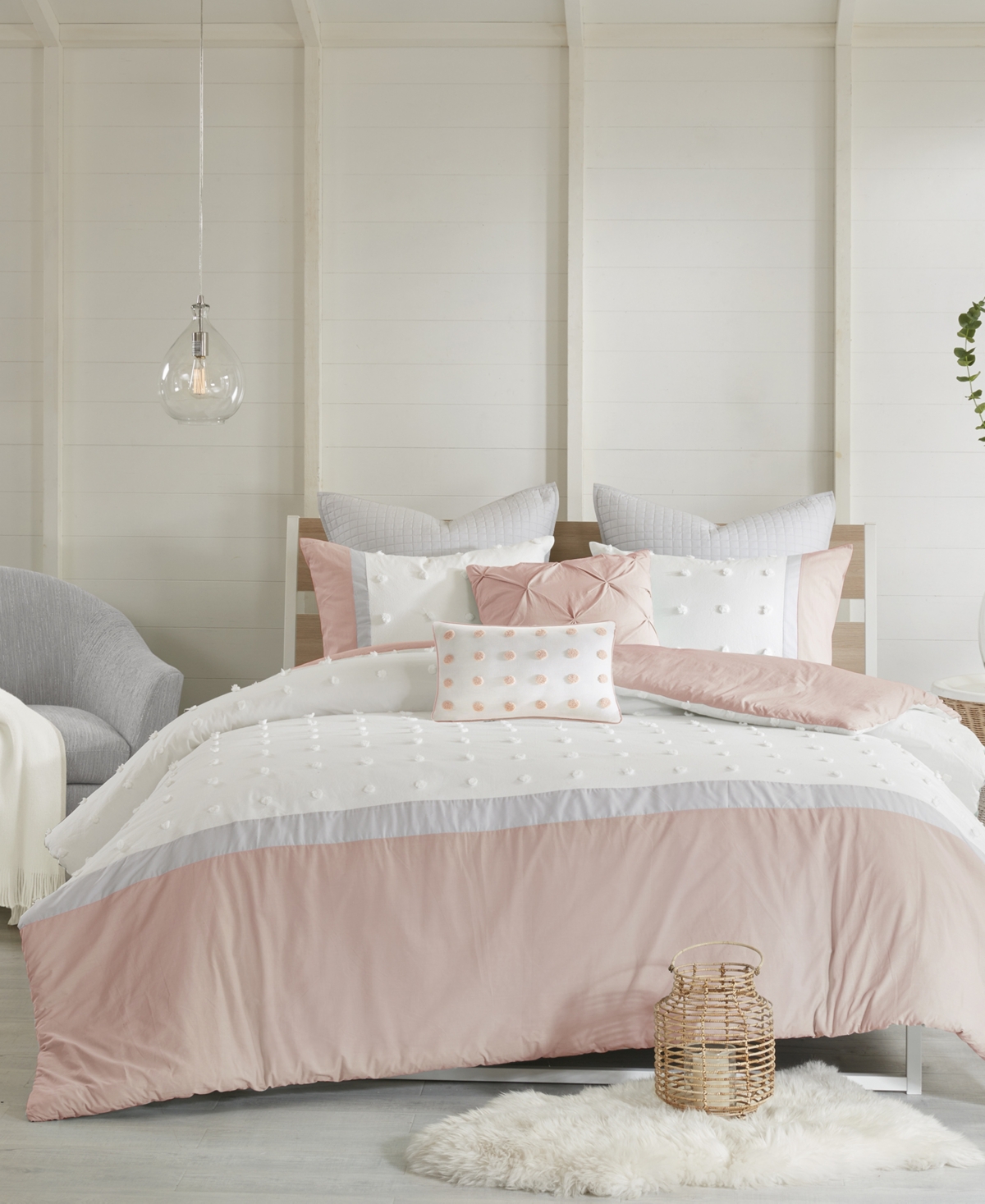 https://slimages.macysassets.com/is/image/MCY/products/6/optimized/11311904_fpx.tif?wid=1200&fmt=jpeg&qlt=100